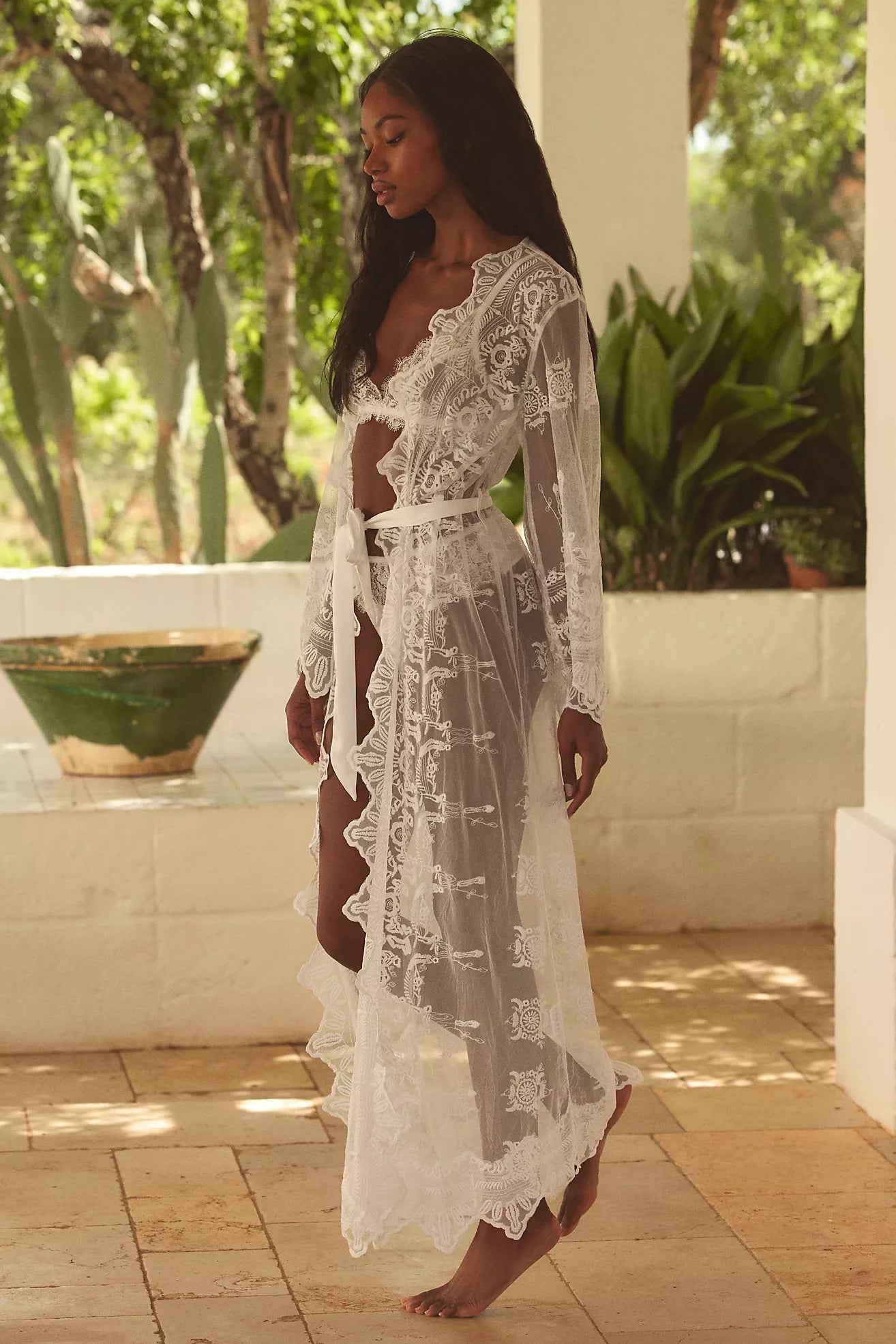 Madonna Robe